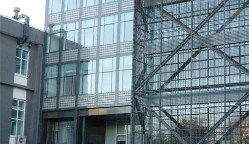 上海辦公大樓外墻工程